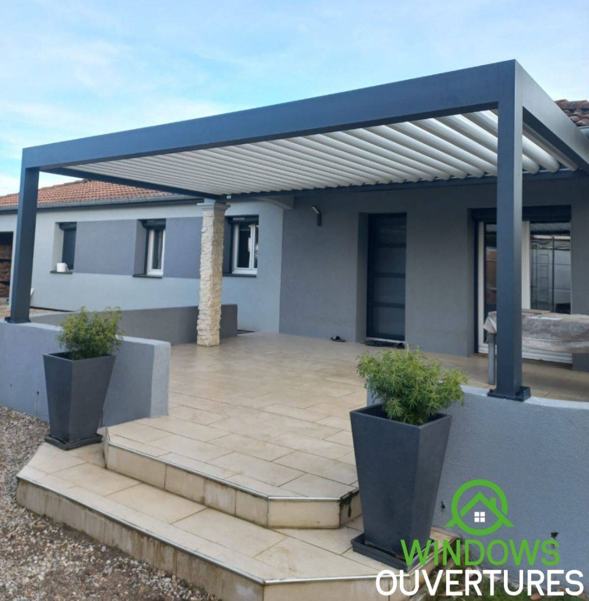 Installation d'une pergola sur mesure près de Bourgoin Jallieu