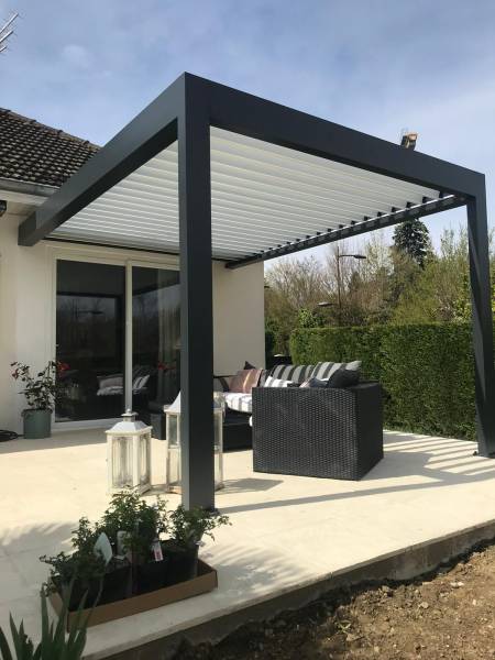 Installation de pergola bioclimatique à Chambéry